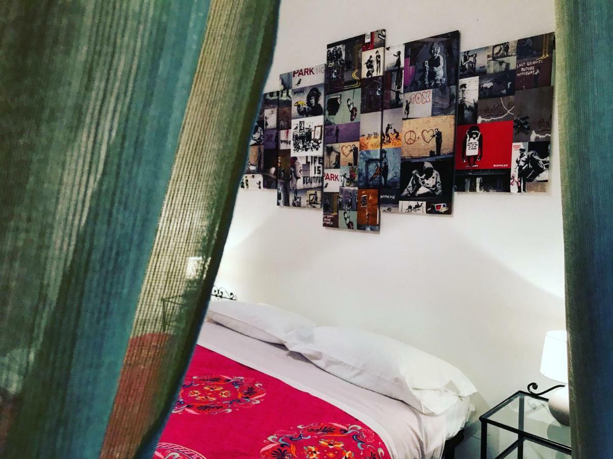 Casa G&G Pignasecca 2 Nel Cuore Di Napoli Zewnętrze zdjęcie