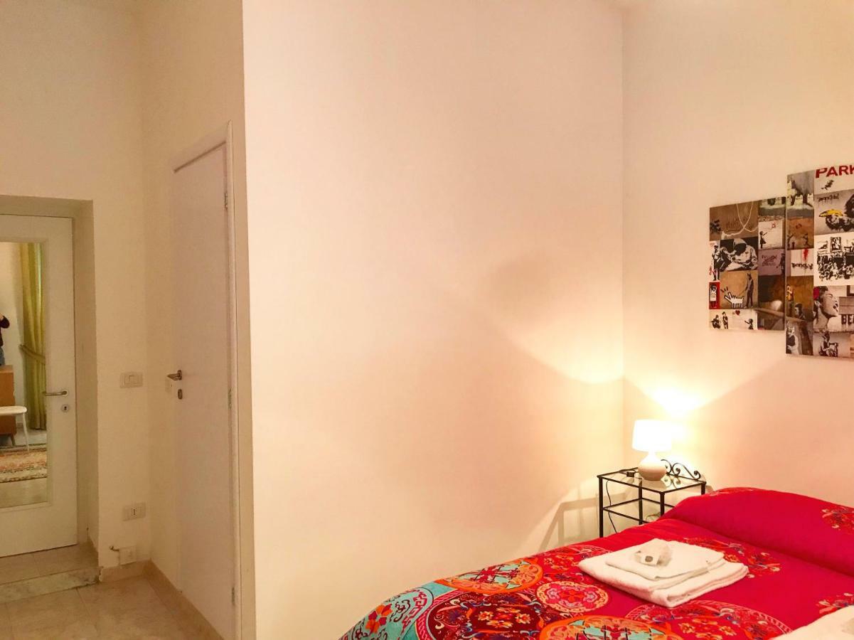 Casa G&G Pignasecca 2 Nel Cuore Di Napoli Zewnętrze zdjęcie