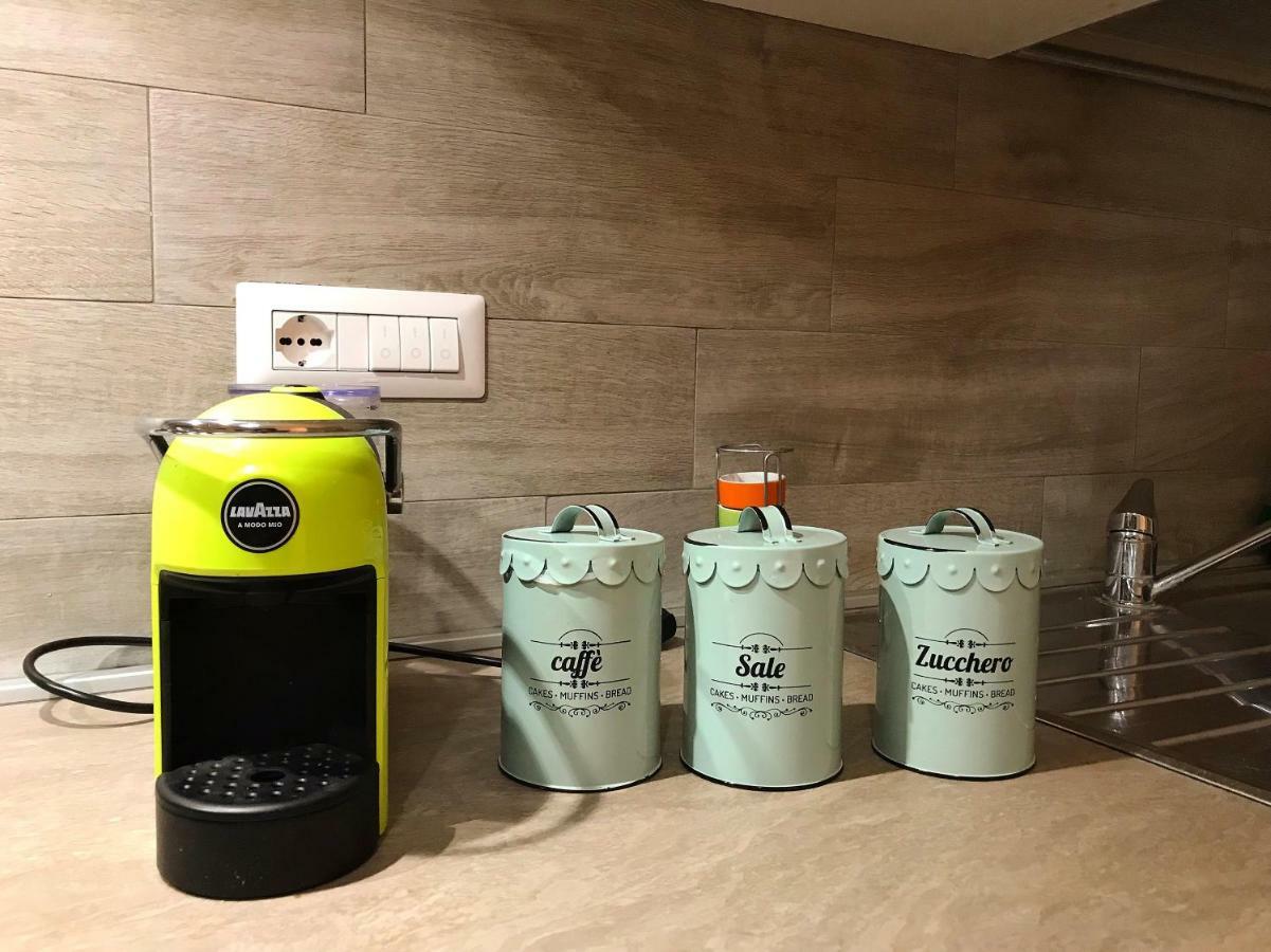 Casa G&G Pignasecca 2 Nel Cuore Di Napoli Zewnętrze zdjęcie