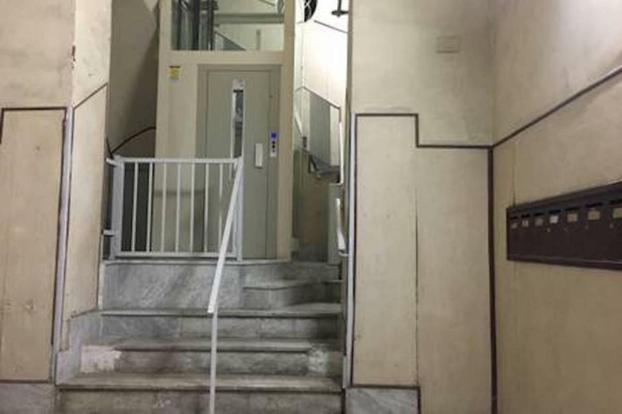 Casa G&G Pignasecca 2 Nel Cuore Di Napoli Zewnętrze zdjęcie