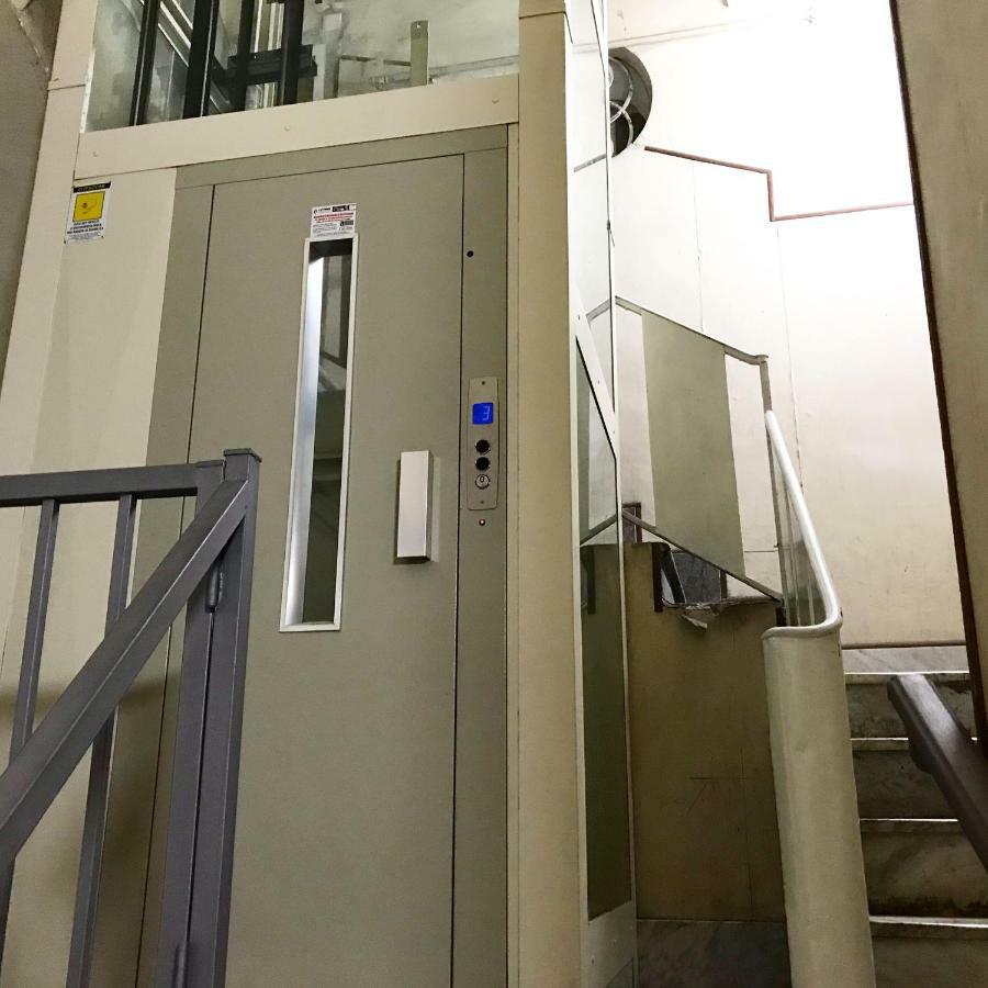 Casa G&G Pignasecca 2 Nel Cuore Di Napoli Zewnętrze zdjęcie